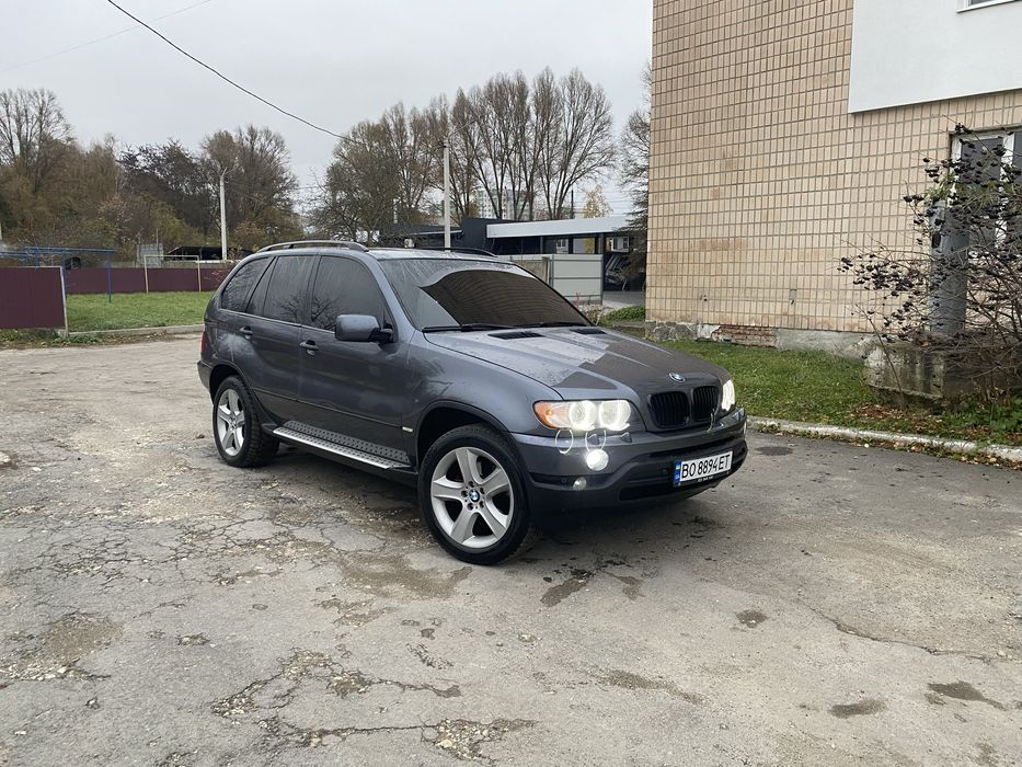 BMW X5 E53.