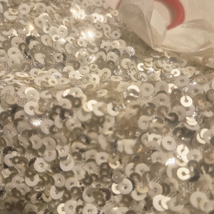 Next roz110 Biała, piękna.