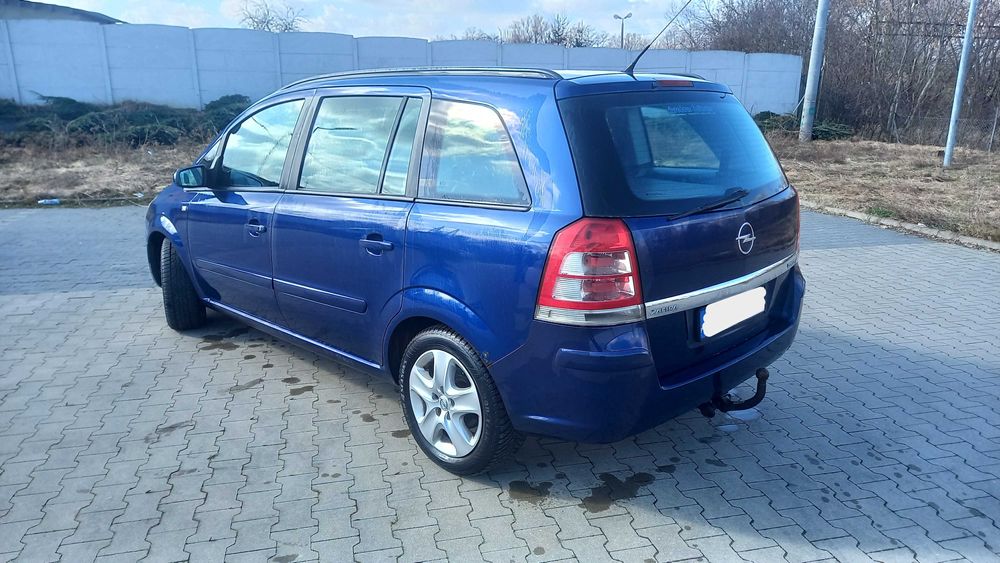 Opel Zafira B 1.9 CDTI lift automat