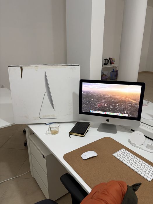 IMac 21.5 inch Late 2025