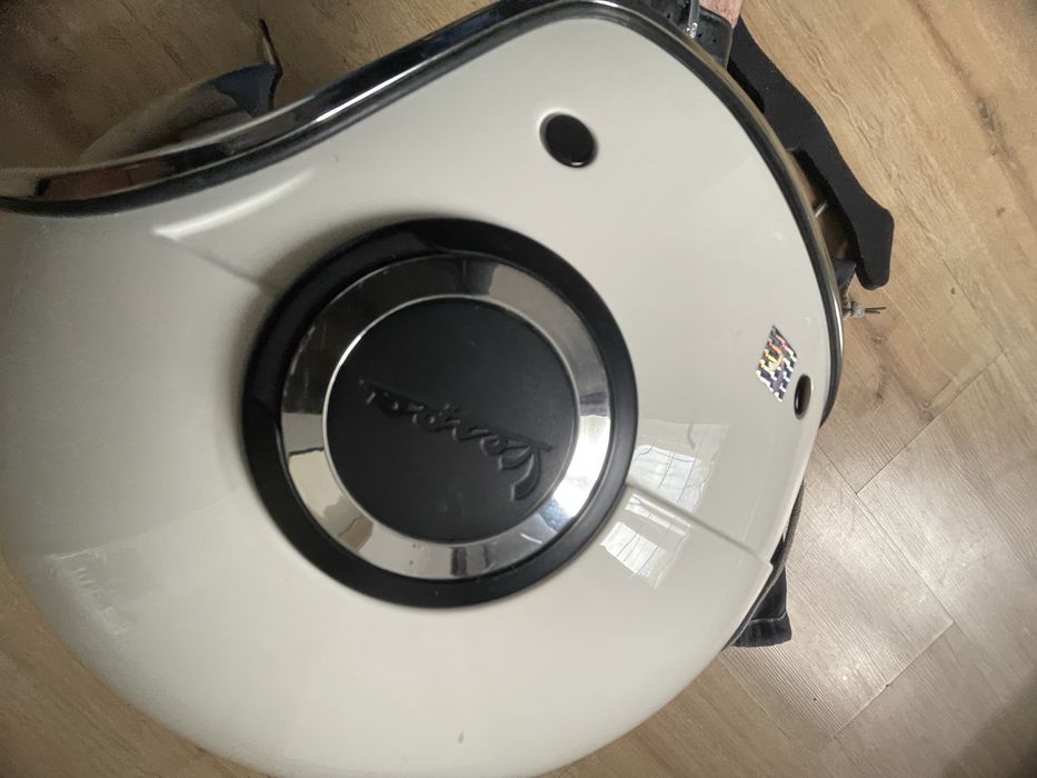 Kask Vespa model visor