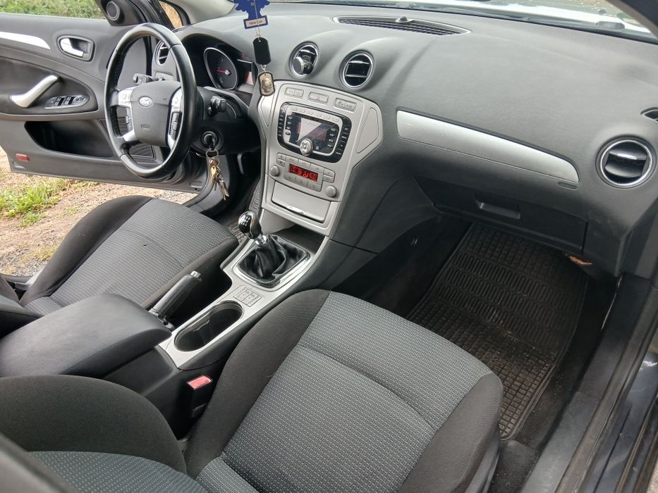 Ford Mondeo MK IV 2.0 TDCI 140KM Kombi