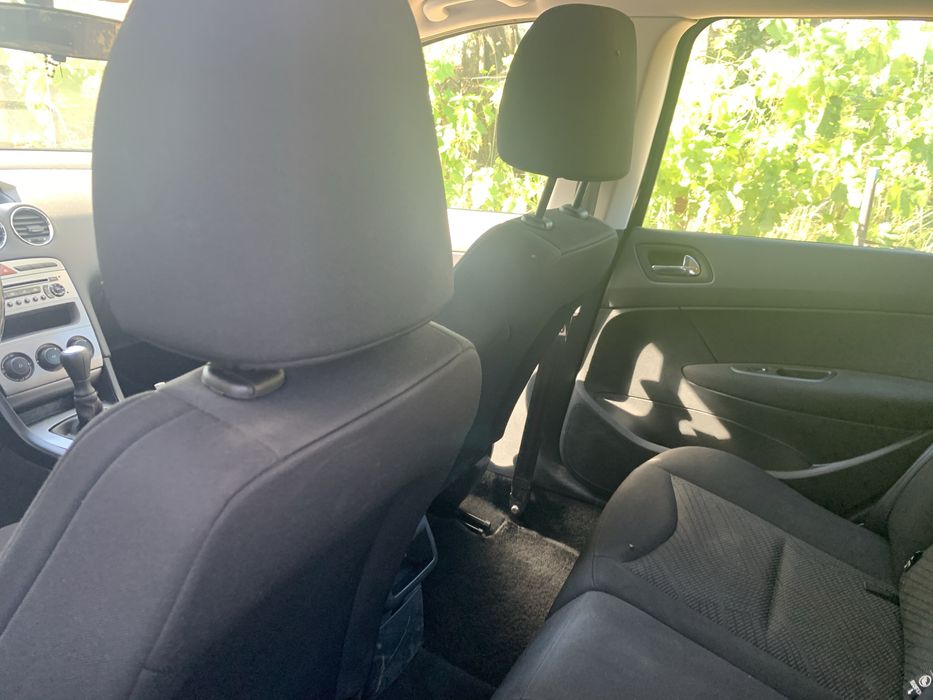 Peugeot 308 SW 1.6 HDi – 2010 | Económica, Espaçosa e com Extras