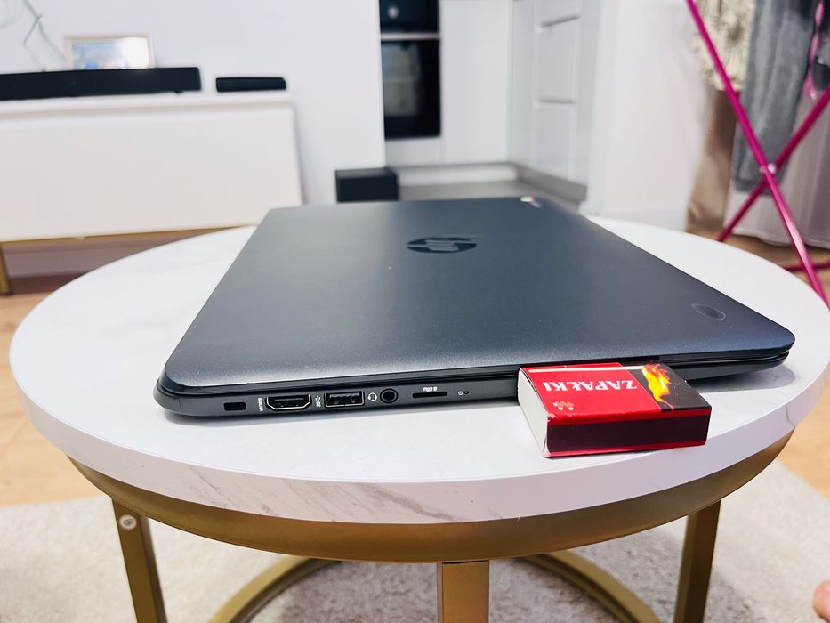 Laptop HP chrome