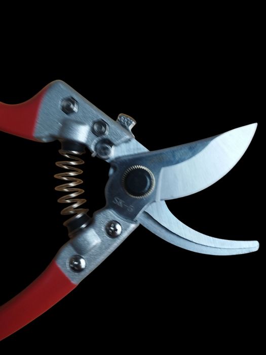 Профессиональный японский секатор Стандарт