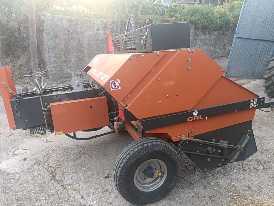 Enfardadeira Gallignani 1600