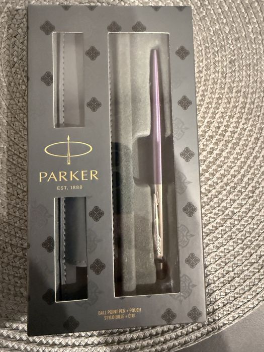 Długopis Parker z etui NOWY