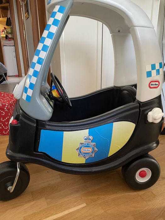 Little Tikes, jeździk Cozy Coupe, policja/model z 2015, 172984
