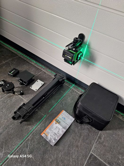 Nível laser 16 linhas verde autonivelante + 2 baterias + tripé + íman  NOVO pladur mosaico azulejo teto obras construção civil 360 3D parede bancada