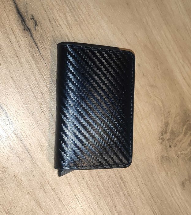 Portfel elegancki antykradzieżowych rfid carbon black