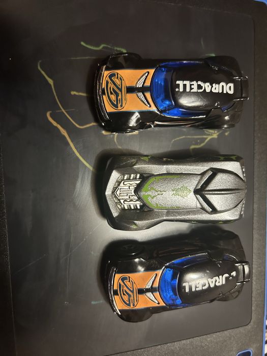 Машинки колекційні Hot Wheels Durasell