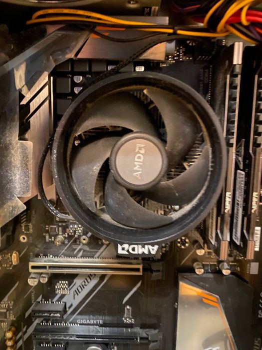 Процесор AMD Ryzen 3 2200g AM4 Амд Райзен+кулер в подарунок