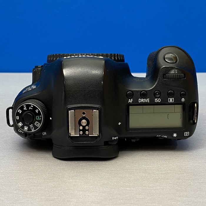 Canon EOS 6D (Corpo) - 20.2MP