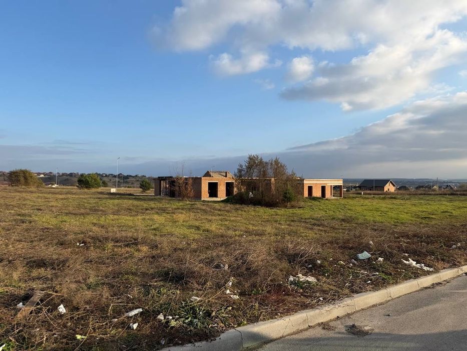 Продаж земельної ділянки "На Щасливому"