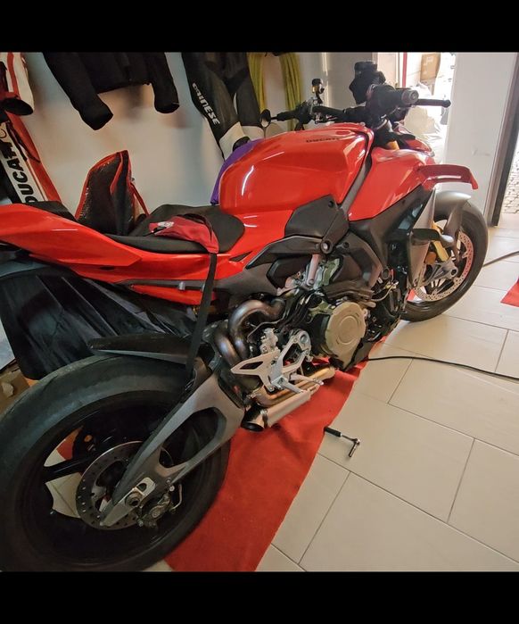 Escape para ducati panigale v4 2025