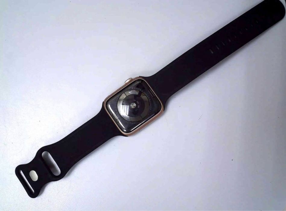 Apple watch 9 в герному стані