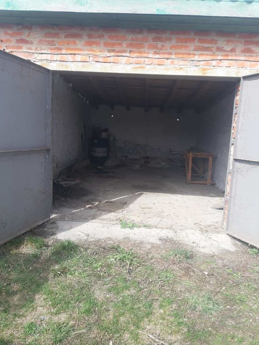Продам або здам гараж
