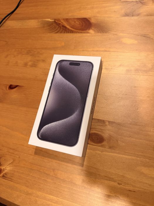 iPhone 15 pro - usado em bom estado