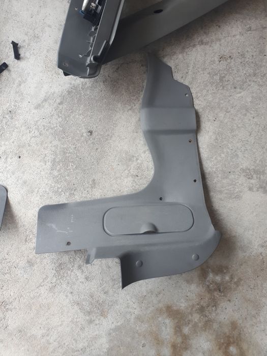 Diverso material, peças e acessórios originais Opel Corsa-A Mk1 e Mk2