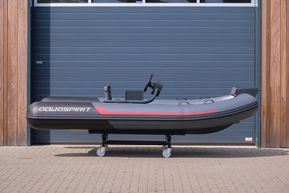 Łódź motorowa Spirit S350 C – Kompaktowa, Lekka i Uniwersalna!