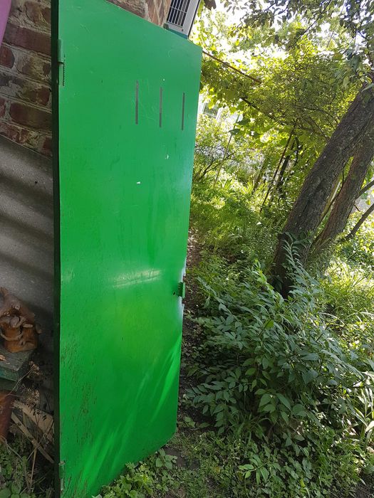 Металеві двері саморобні