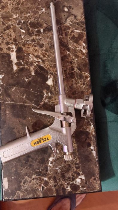 Пистолет для пены