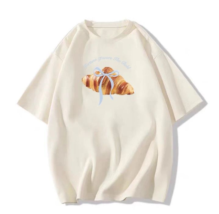 Нові жіночі футболки, універсальний розмір (S–M).  Vintage Vibes Amour