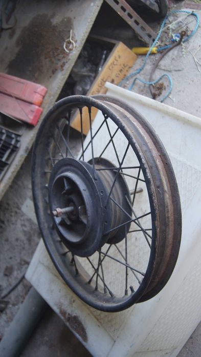 MZ 250 koło tył tylne z ośką oryginał