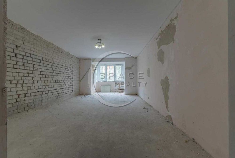 Продаж 2к квартири 85м2 Степана Рудницького 9