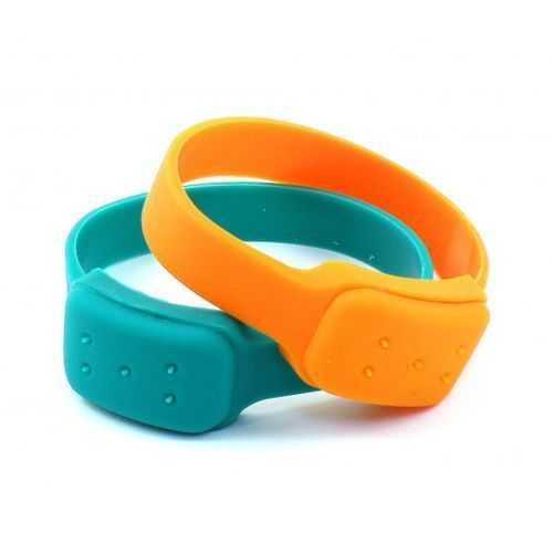 NIEZBĘDNIK GRZYBIARZA ZESTAW nóż koszyk czapka opaska przeciwkomarowa