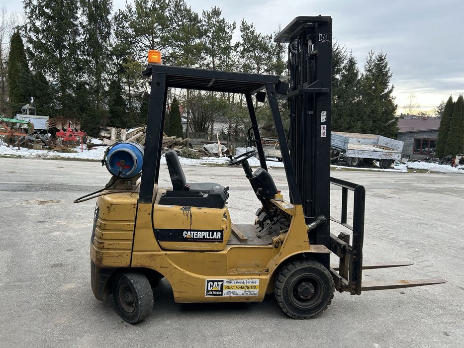 wózek widłowy catepillar