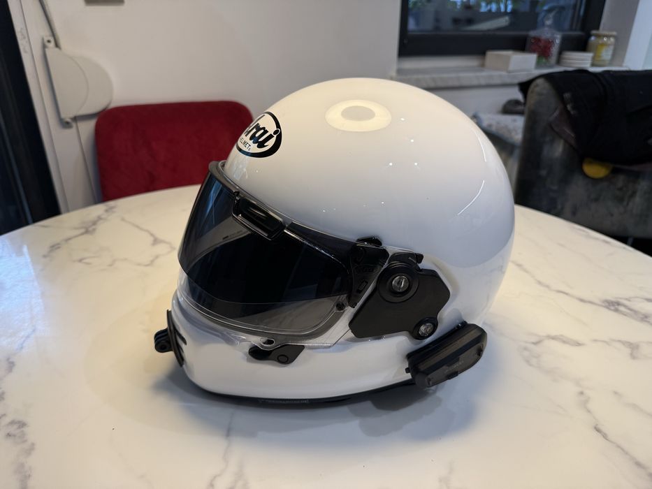 Kask Arai Concept XE