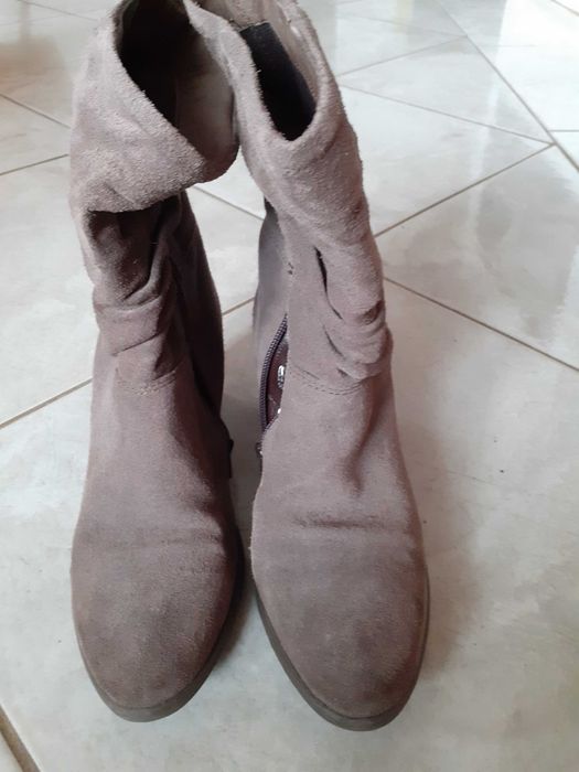 Cafe Moda beżowe botki