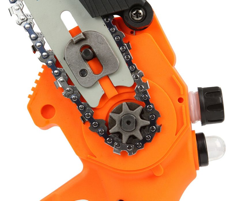 Pilarka akumulatorowa galeziowka 6 "silnik bezszczotkowy , smarowanie