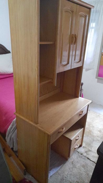 Cama de solteiro c/ secretaria