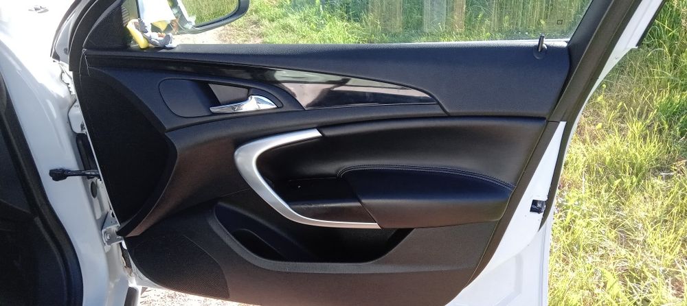 Buick Regal  premium 2