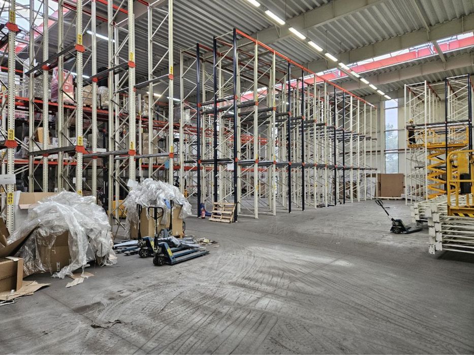 Regały magazynowe paletowe wjezdne drive-in drive in Mecalux H800cm