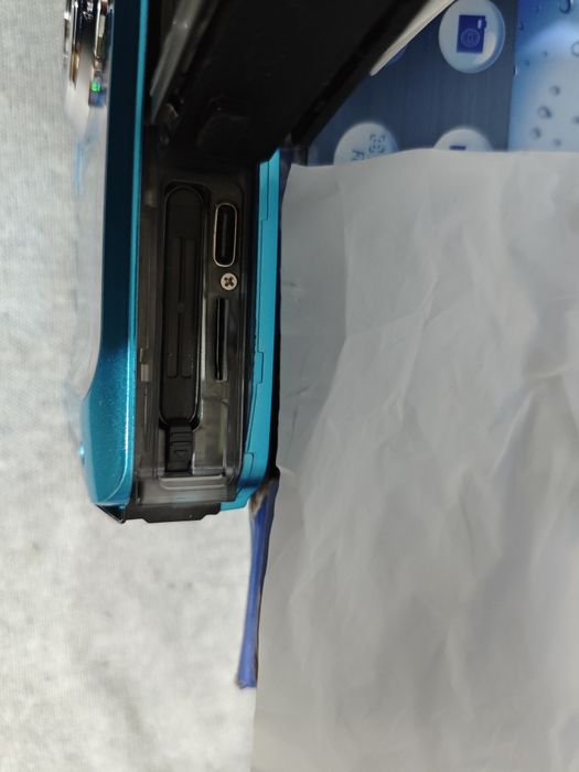 Цифрова камера, фотоапарат, нова