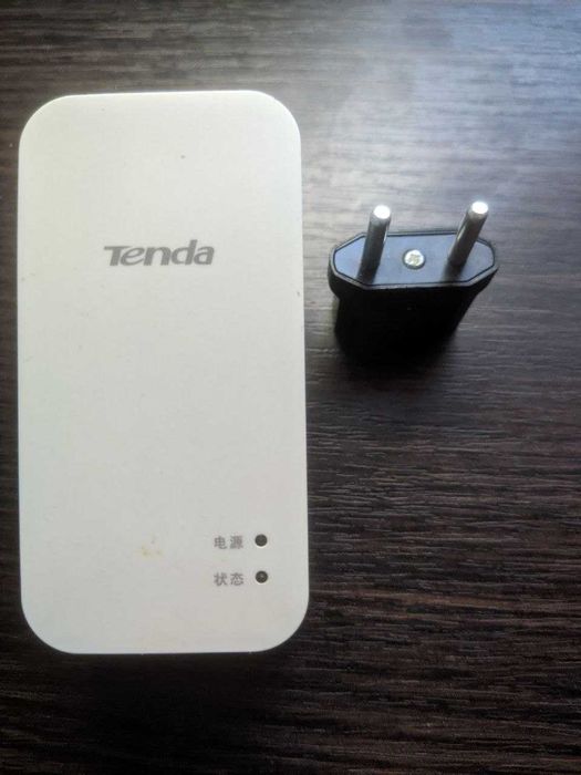 Бездротовий портативний маршрутизатор Tenda A31
