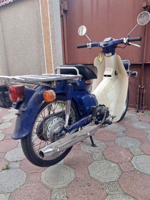Honda Super Cub 50 FI 2008 року випуску мопед скутер мотоцикл
