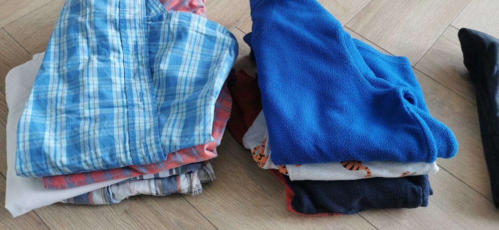 Ubrania chłopięce 134