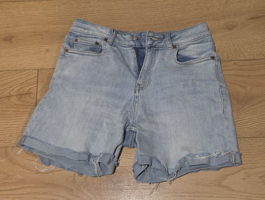 Джинсовые шорты женские