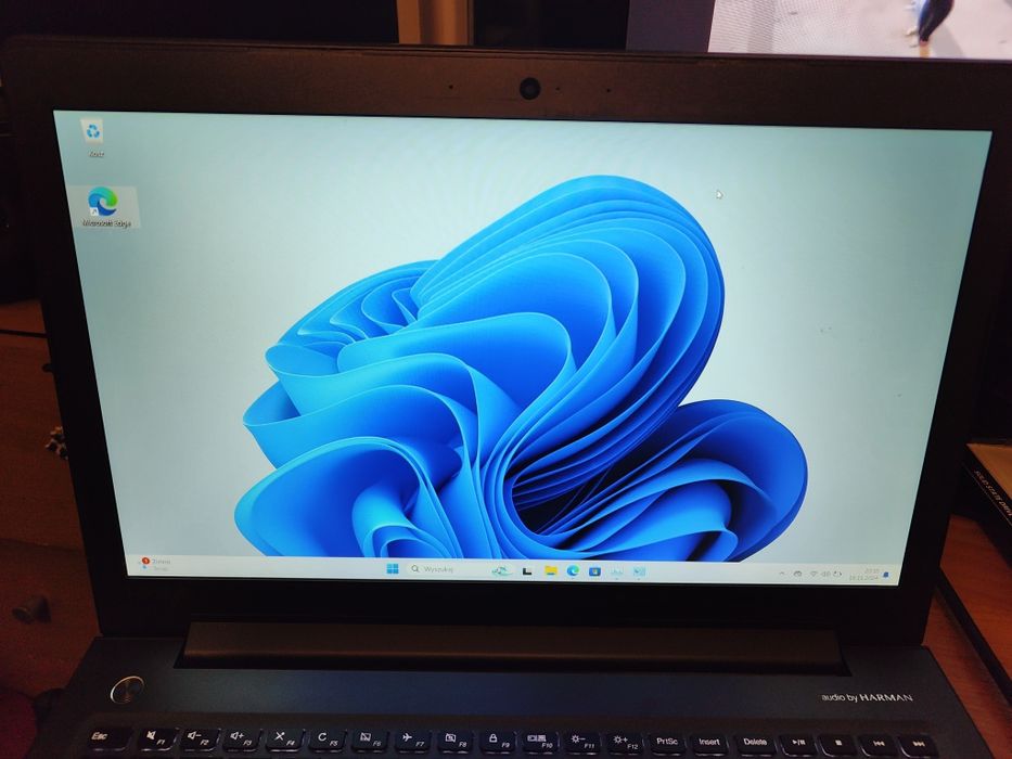 Lenovo Ideapad 320-15/i5 7200/8GB RAM/GeForce 940 4 GB