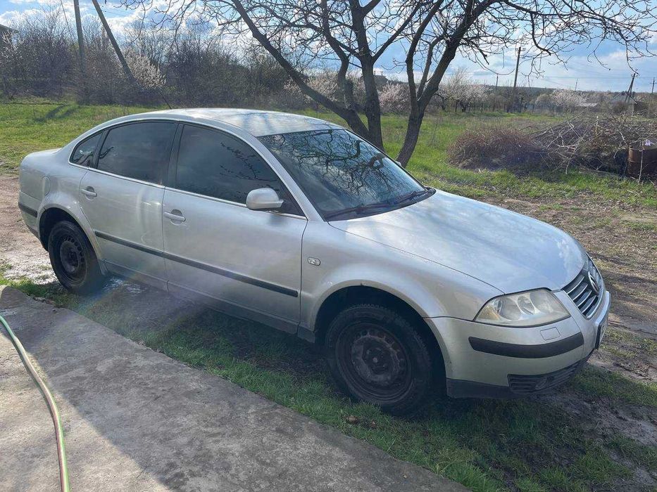 Автомобіль Volkswagen Passat, 2003 р.в.