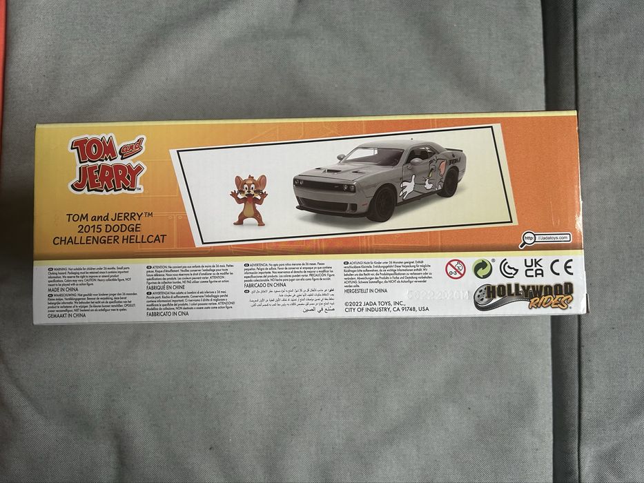 Unikat - Zabawka - „Tom and Jerry 2015 dodge challenger hellcat” -NOWE