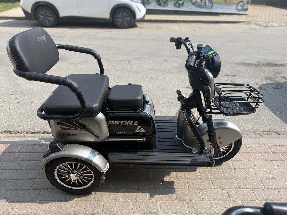 Трицикл Corso “Ostin L”