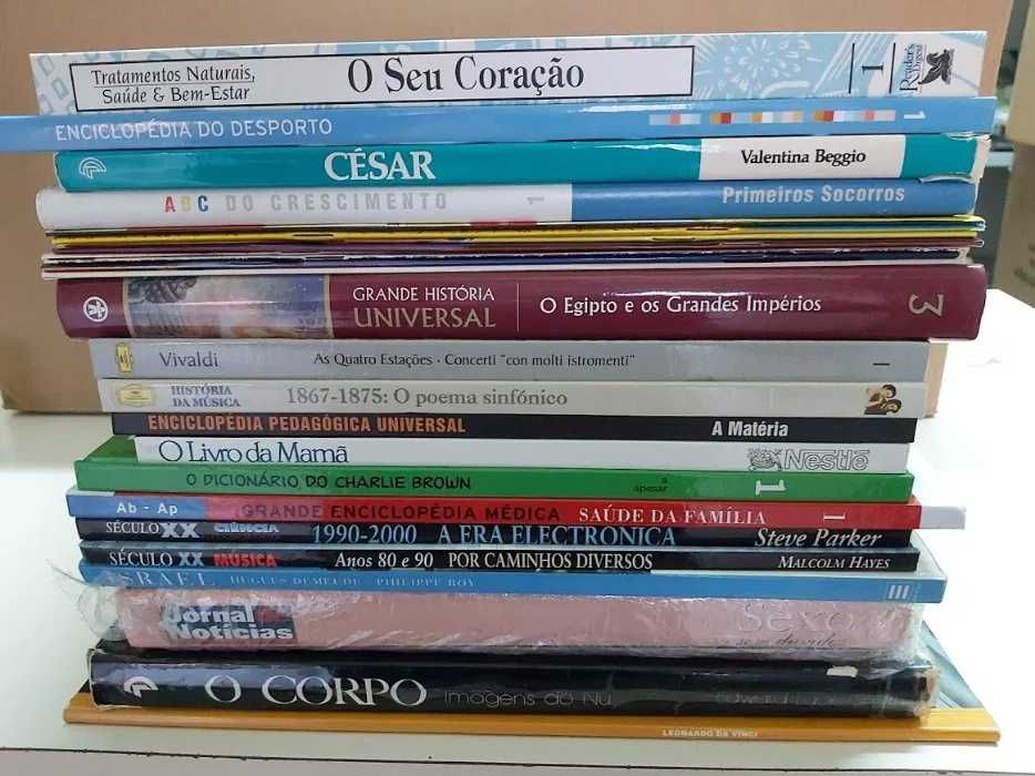 Livros, DVD Filmes e cassetes vídeo para desocupar