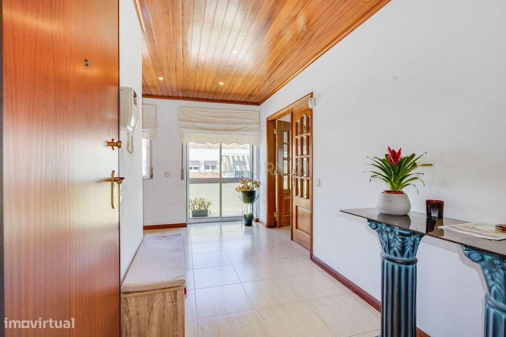 T4 Apartment | For Sale | Jardins da Águia – São Domingos de Rana