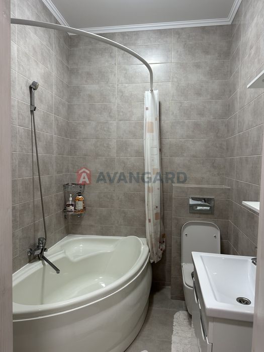 Оренда 3-кімнатної дворівневої квартири для великої сім’ї