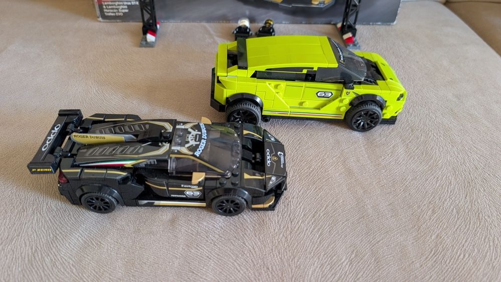Lego Speed Champions 76899 Lamborghini Urus ST-X & Lamborghini Huracán Super Trofeo EVO